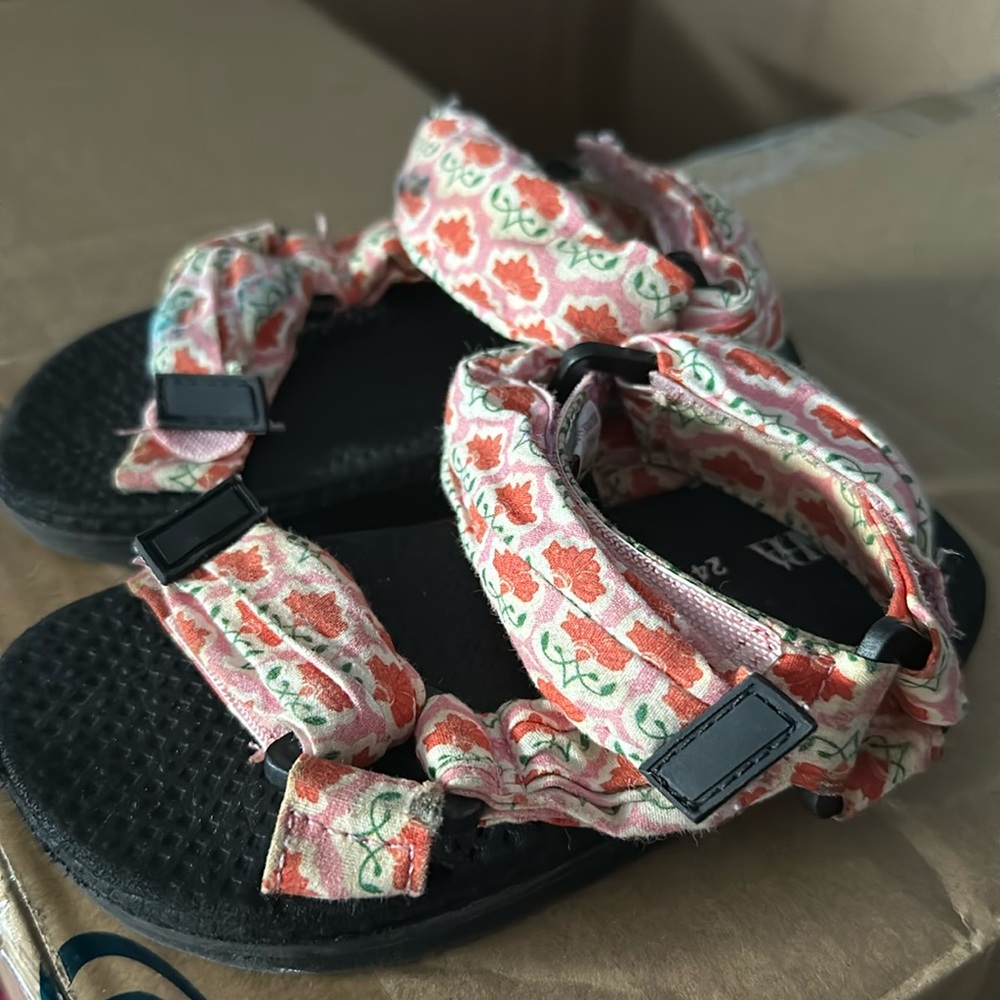Zara girls sandals